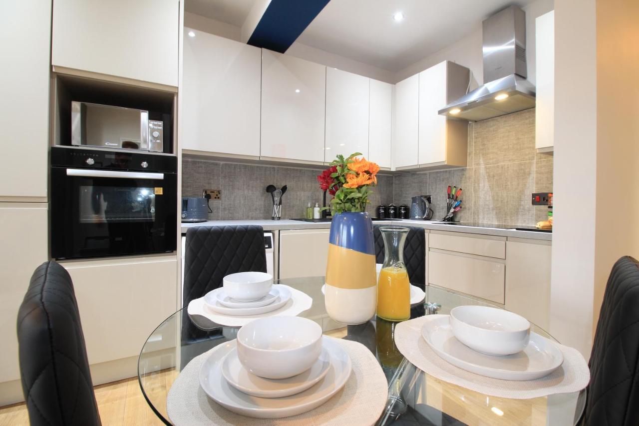 City Centre Gem In Southend Near The Beach, Station And Parking Apartment ภายนอก รูปภาพ